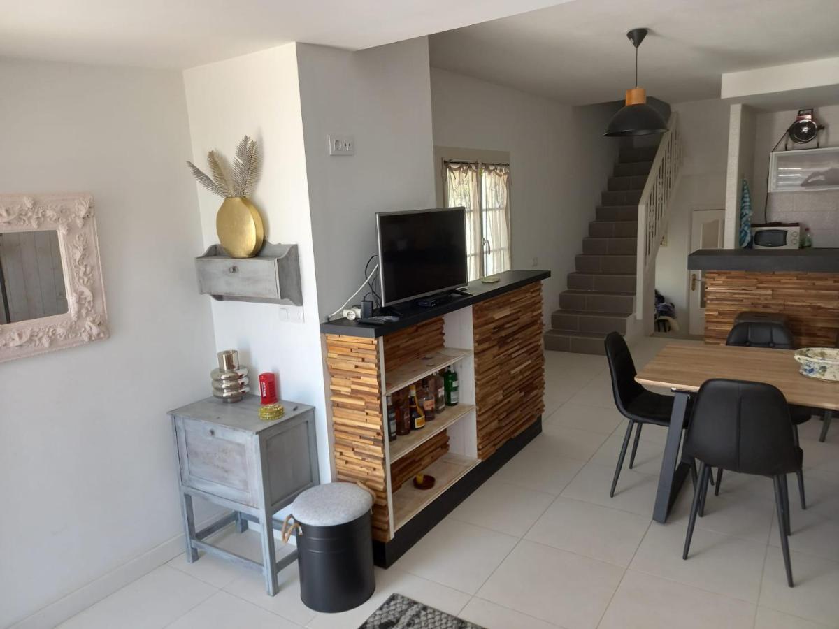 Monleon Villa A 10 Minutos De La Playa 2 Parking Gratuito Roses Zewnętrze zdjęcie